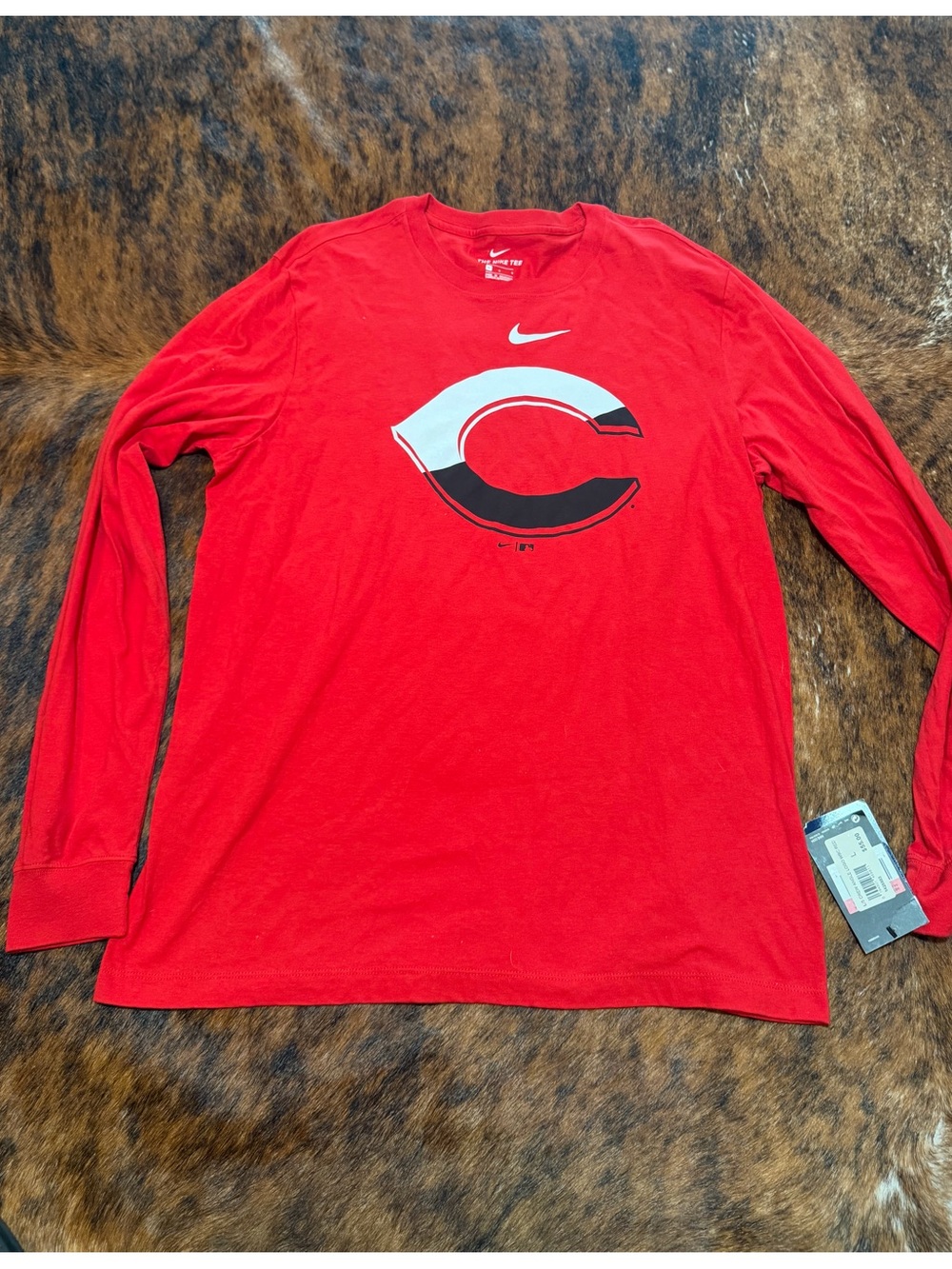 Cincinnati Reds The Nike Tee Shirt Mens Large Red Long Sleeve WBC Issued NWT